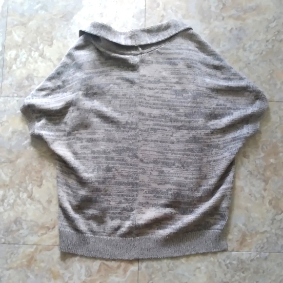 Loft Tan & Black Open Front Sweater Shrug, size Large - Picture 3 of 7